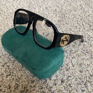 GUCCI Oversized Aviator Sunglasses GG0152s Black